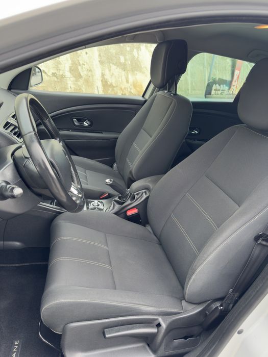 Renault Mégane Break 1.5 dCi (2014) – Familiar Económica e Impecável