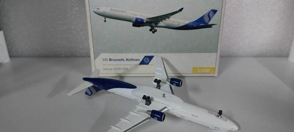 Avião Boeing Aviões Airbus escala 1/400 em Metal Varios Ver Fotos 37