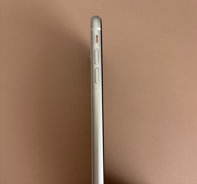 iPhone XR 128GB Branco