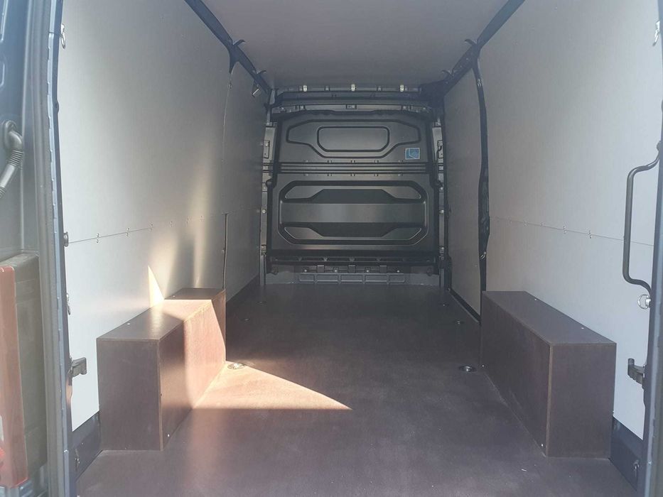 Zabudowa przestrzeni ładunkowej, paki Renault Master IV NOWY MASTER!!