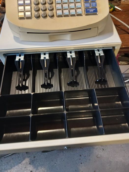 Касовий аппарат в робочому стані