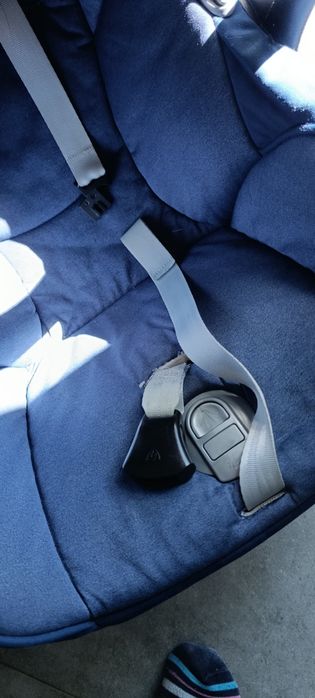 Fotelik z bazą maxi Cosi familyfix 0-13 kg