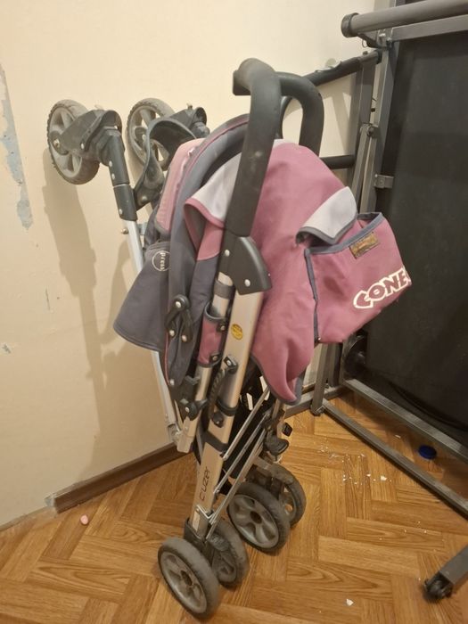 Коляска прогулочная Coneco