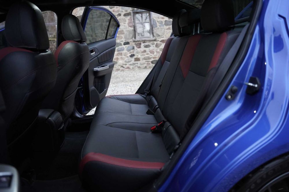 2016 рік Subaru WRX STI