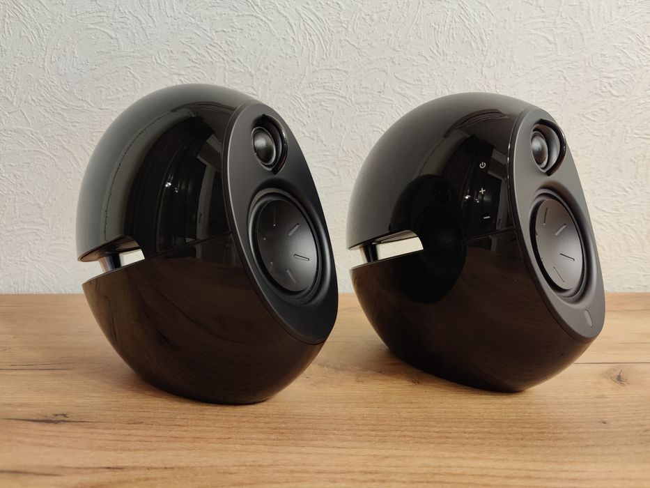 Колонки Hi-Fi Edifier e25hd black - новые