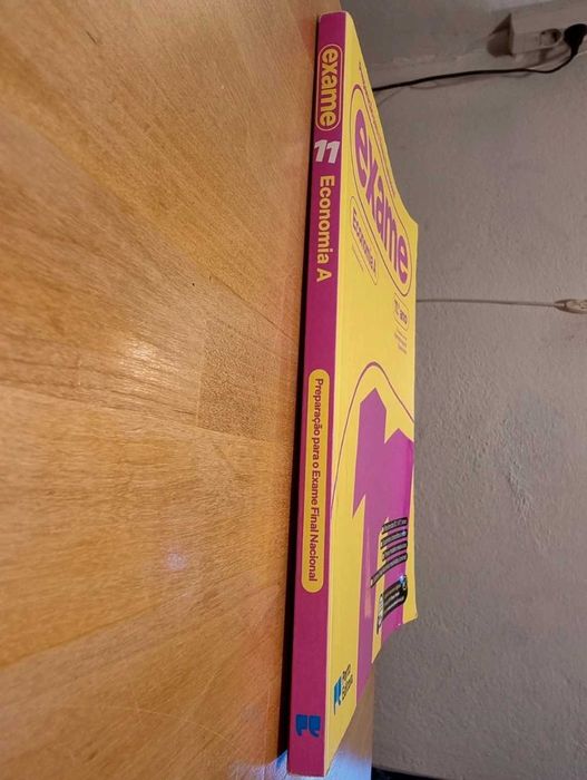 Preparação para o Exame Final Nacional - Economia A - 11.º Ano