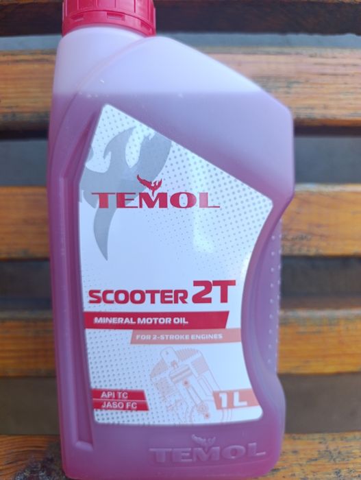 Моторна олива TEMOL SCOOTER 2T 1 л