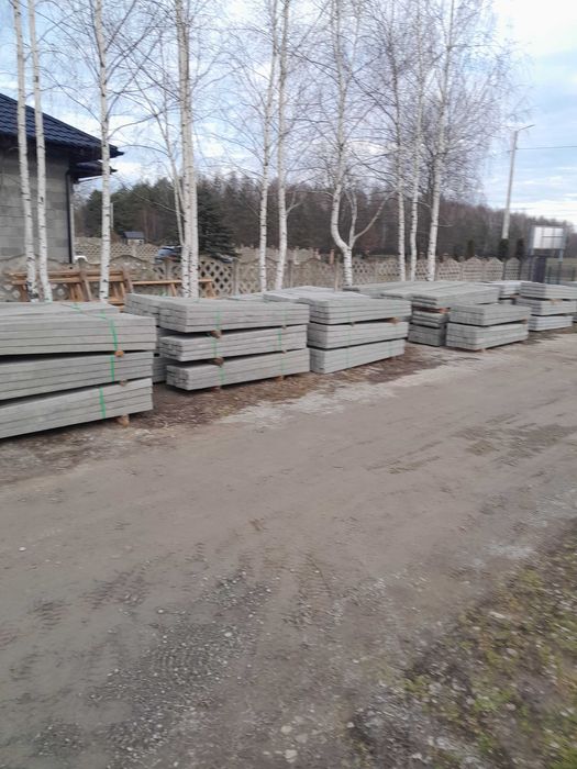 Słupki betonowe do siatki