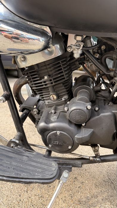 Keeway Superlight 125