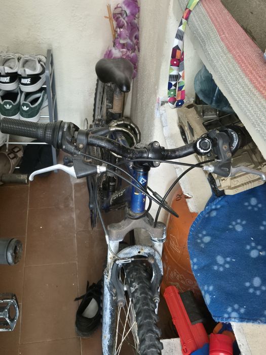 Bicicleta 24" azul