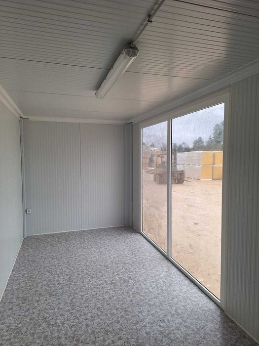 Contentor / Módulo pré-fabricado para Stand de vendas