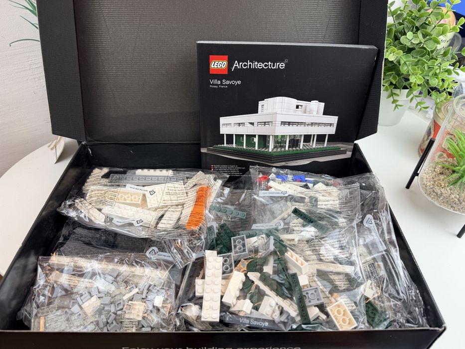 Нове лего рідкісне lego architecture 21014