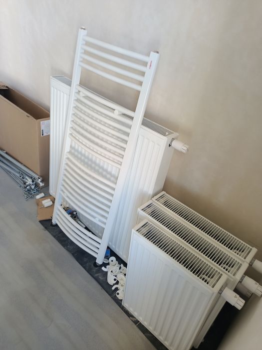 3 nowe grzejniki Viessmann Gdynia grzejnik połowa ceny uniwersalne