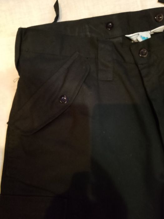 Штаны чёрные. Новые.