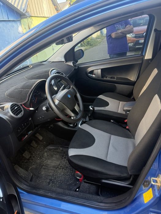 Продаю легковий автомобіль