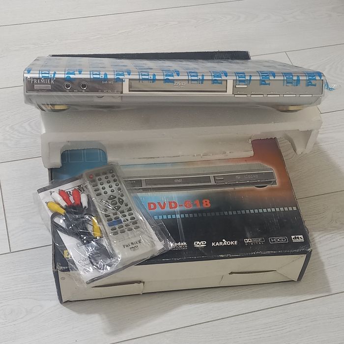 ретро DVD-програвач