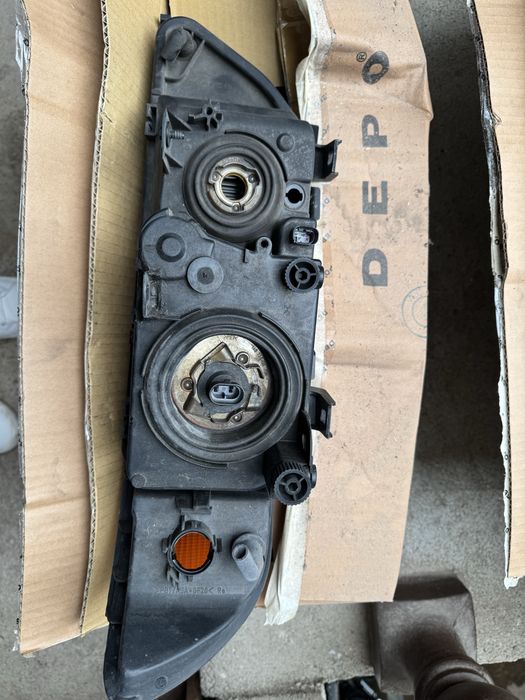 Oticas BMW E39 Hella