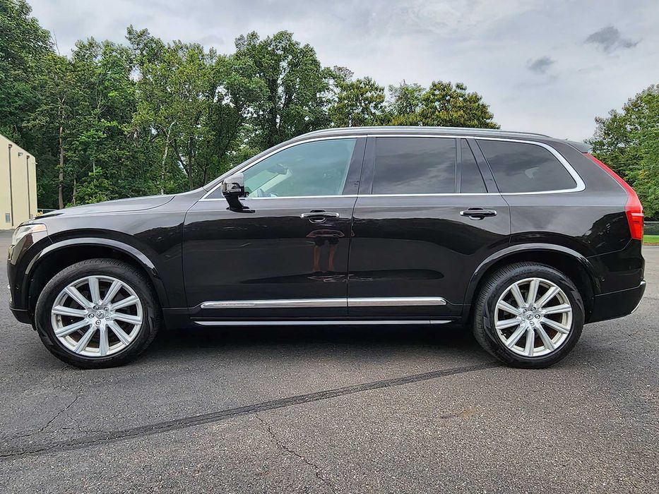 Volvo XC90      2015