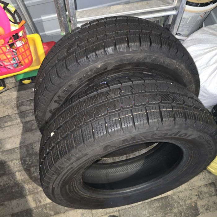 Sprzedam opony zimowe