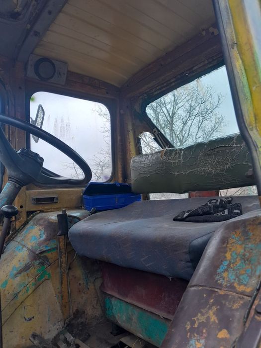 ЮМЗ на повному бойовому