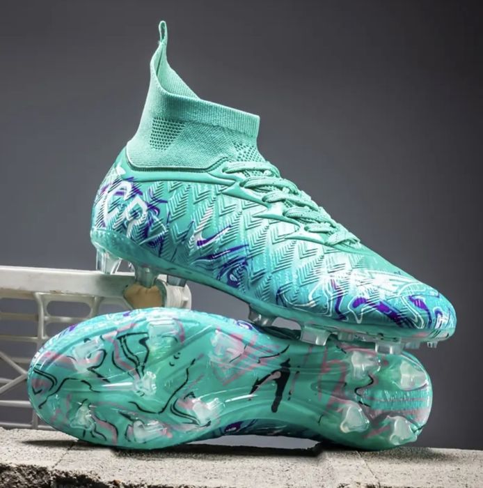 Нові  Сороконіжки,копочки,бутси, футбольне взуття,сороконожки