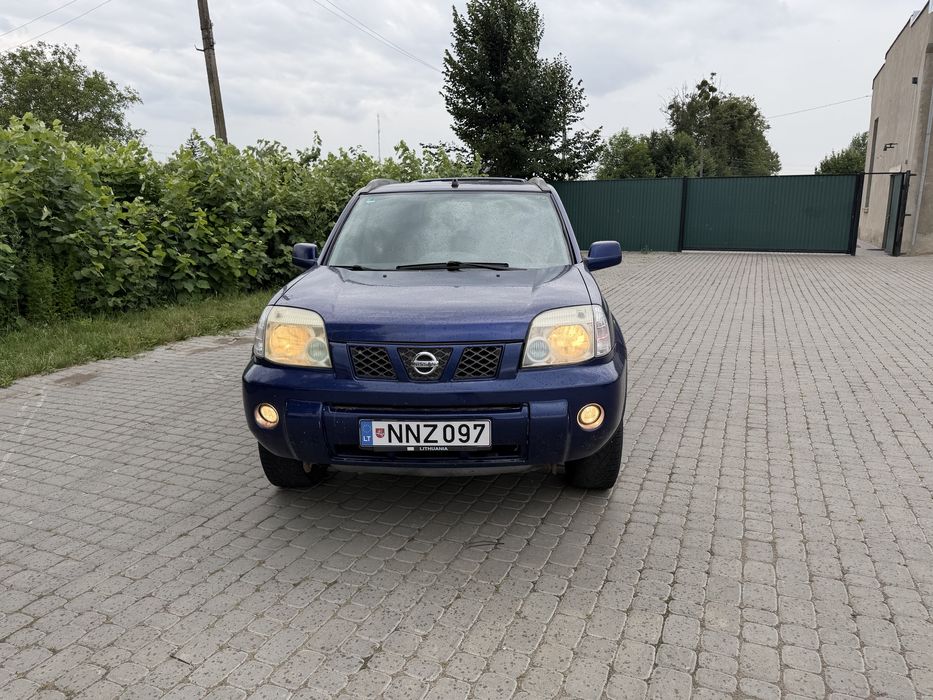 Nissan X trail 2.2 механіка 6 ступка