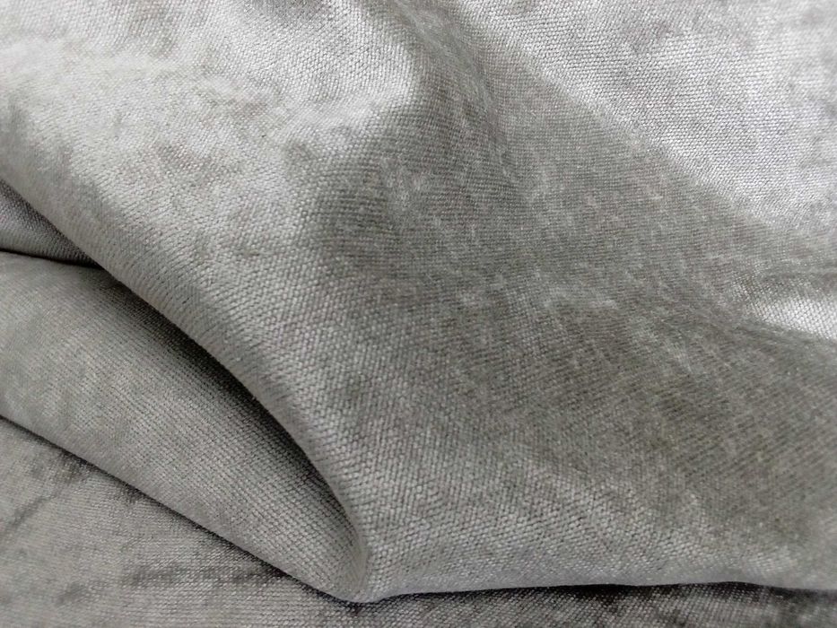 Piękny materiał na zasłony.