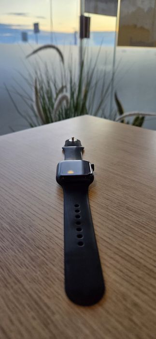 Apple Watch SE (2nd generation)64730304330881122