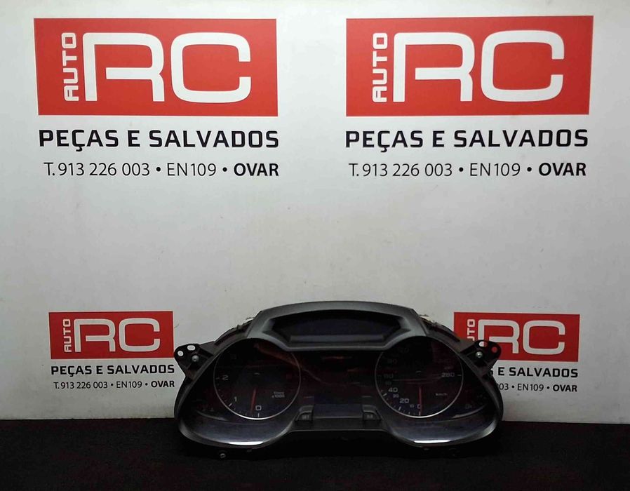 Quadrante / Painel de Instrumentos 8K0920930D - AUDI A4 B8
