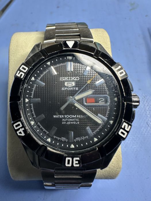 Seiko 5 Sports Automatico a prova de agua 100 MT