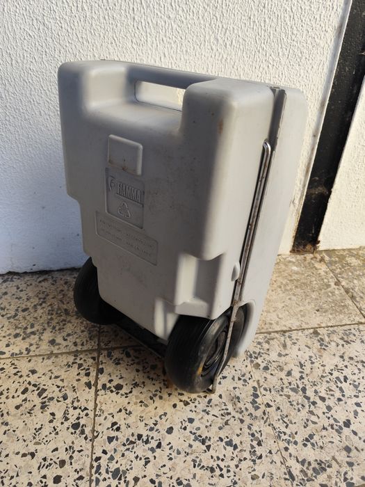 Depósito de águas sujas portatil
