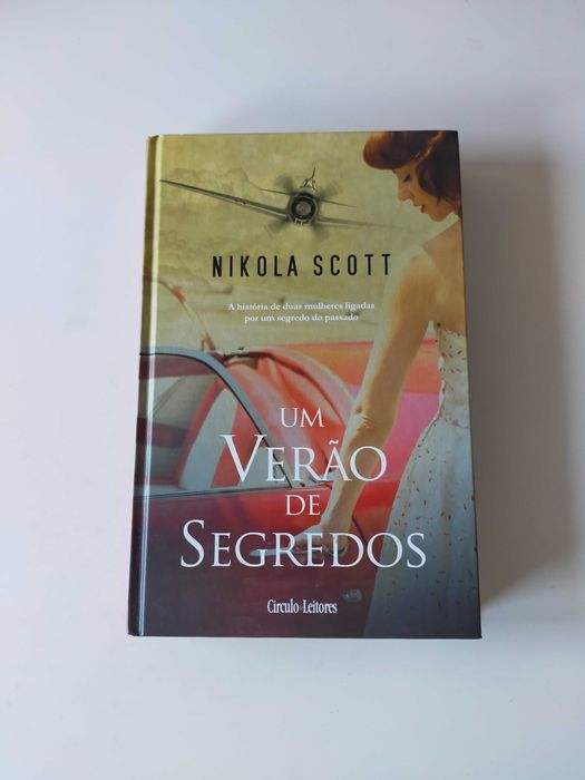 Livro - Nikola Scott - Um Verão de Segredos