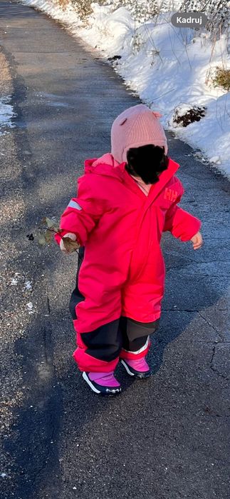 Zimowy kombinezon Helly Hansen rozm 92
