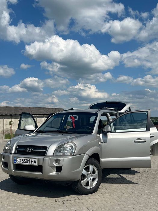 Кросовер Hyundai Tucson 2008