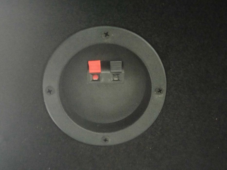 Subwoofer Pioneer 
1500w Max Power.