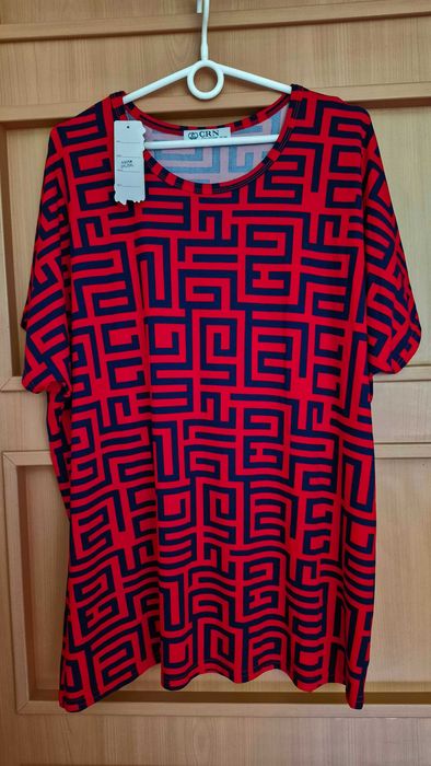 Czerwono-granatowa bluzka z krótkim rękawem