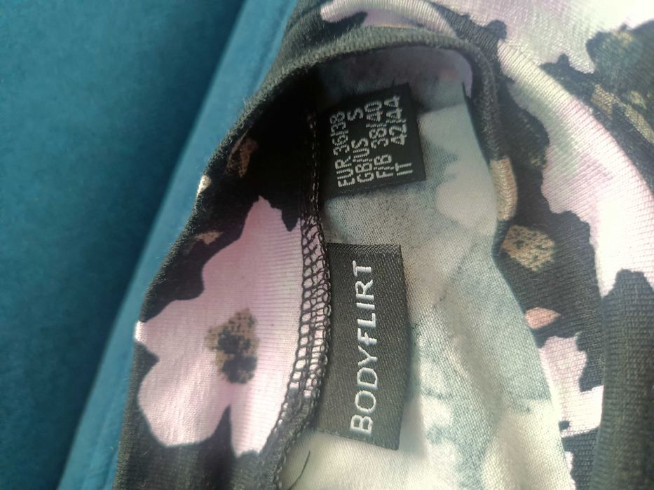 Sukienka rozmiar 36/38