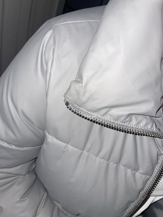 Курточка осіння жіноча reseved