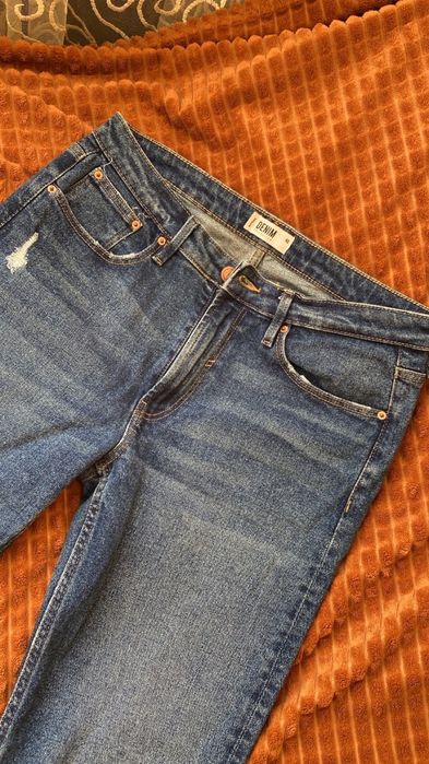 Продам Джинси. Нові. Денім
