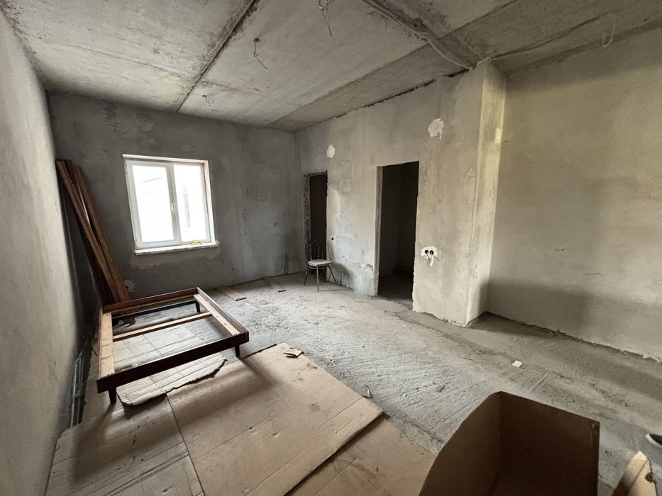Продаж комерційного приміщення 300 м². Тисмениця. Бізнес. Мед. Центр