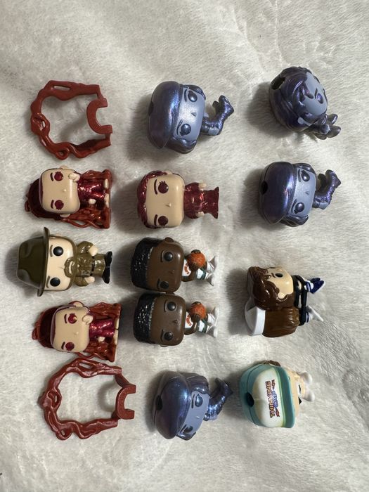 Figurki kinder joy stranger things