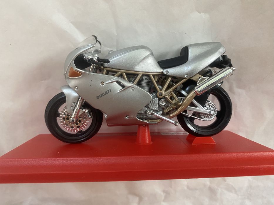 Ducati Supersport 900FE