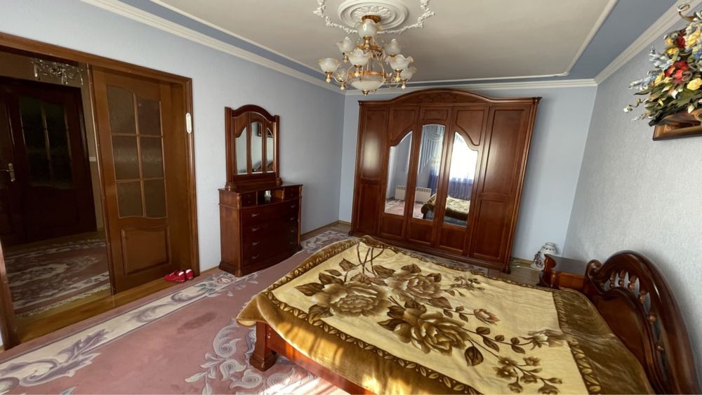 Продаж 16-ти кімнатного будинку, в с. Грушівка!