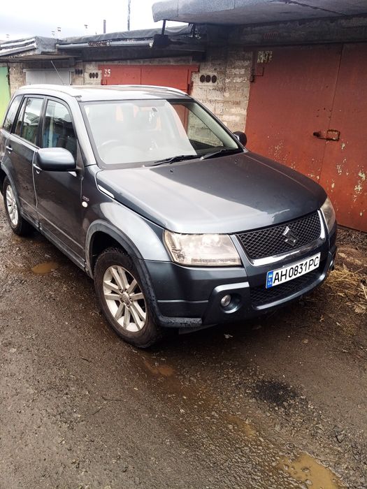 Авто Сузукі гранд вітара