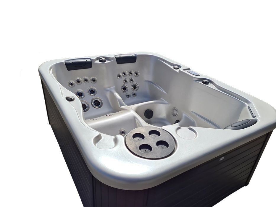 Spa ogrodowe,  wanna z hydromasażem, beczka