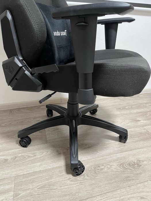 Геймерське крісло Anda Seat Phantom 3