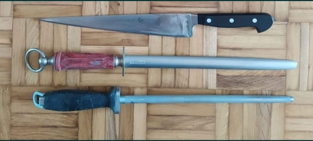 Faça Icel de cabo preto