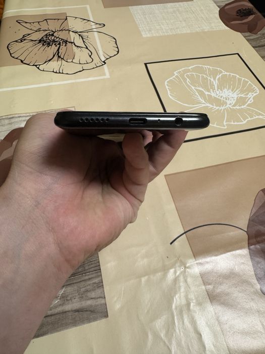 Продам Samsung A20s