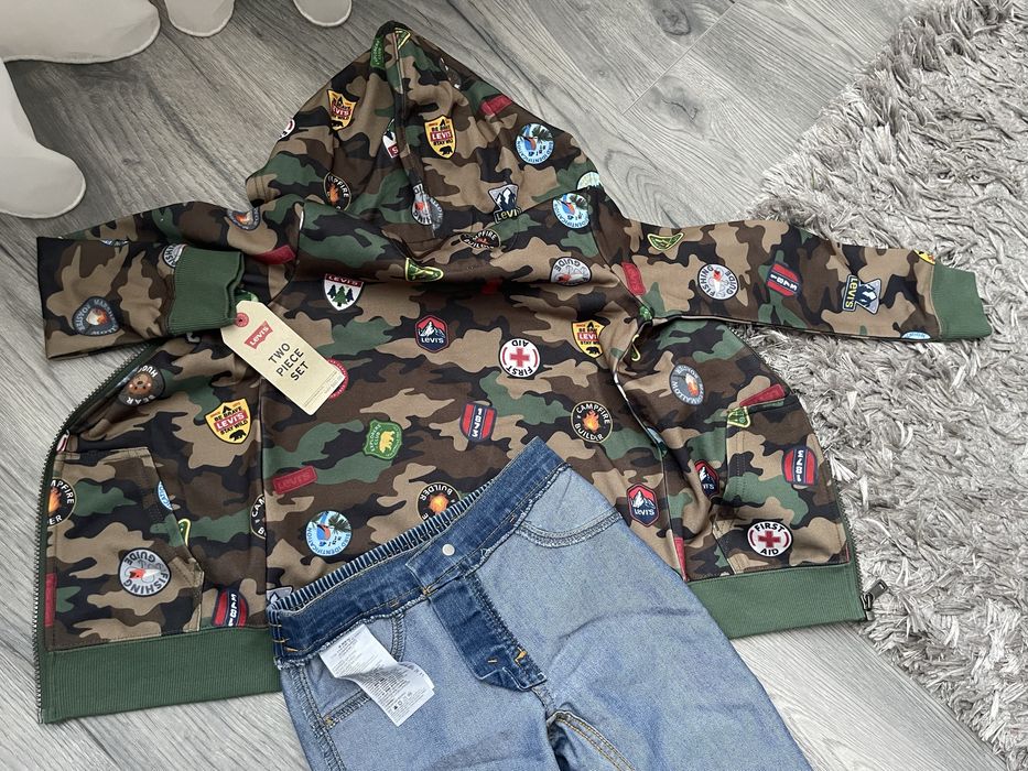 Дитячий костюм Levi’s, розмір на 5-6 років (110-116 см). НОВИЙ.