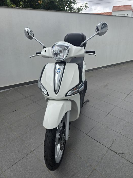 Piaggio liberty 125cc 2500kms